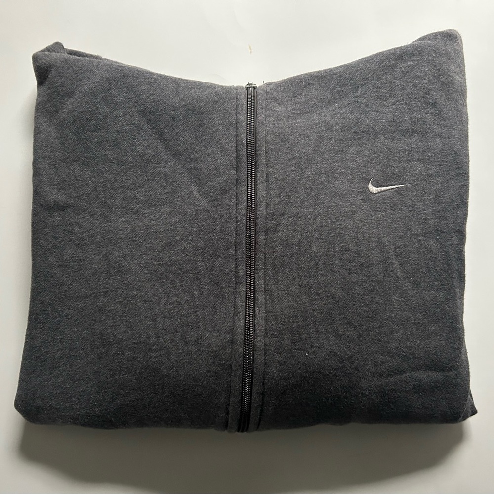 Grey Y2K Nike Zip-up Sweatshirt
